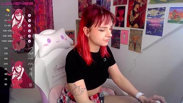 MuffinLindi from StripChat