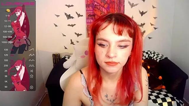 MuffinLindi from StripChat