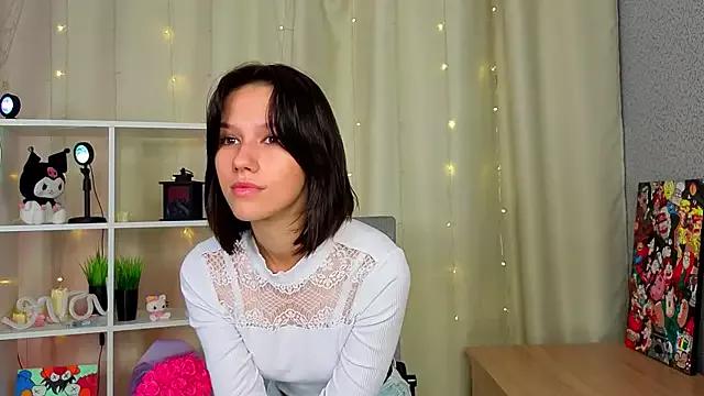 MyeshaTress from StripChat is Freechat