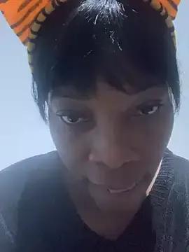 Nahomy_gree from StripChat is Freechat