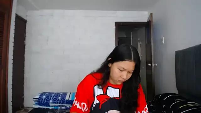Naia_Stant from StripChat is Freechat