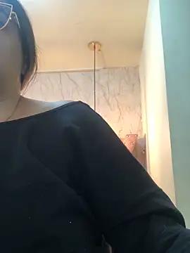 nalalye_cruzz_ from StripChat