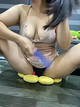 NANA_199k from StripChat