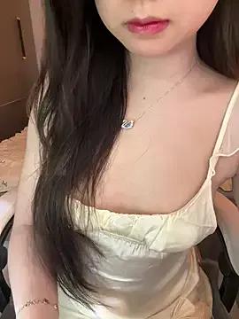 Nana_kute20 from StripChat
