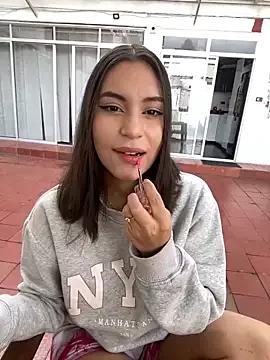 Girls: try live performances with matured performers, from dancing to quirks, in a variety of beautiful sex cams.