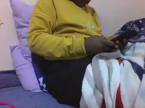NATASHALUCKY from StripChat is Freechat