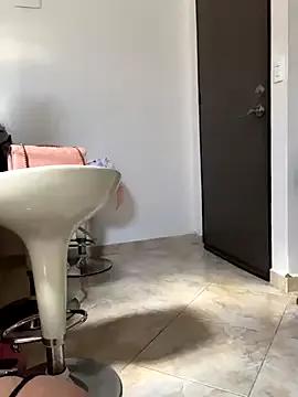 nathaly_loves from StripChat is Freechat