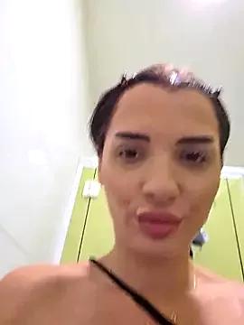 NaughtyChloe from StripChat is Freechat