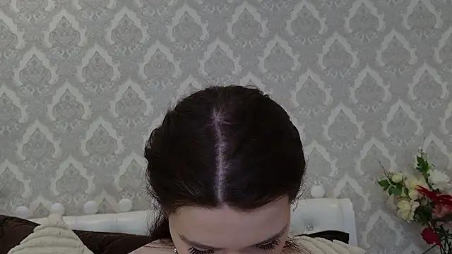 Nellie_Medina from StripChat