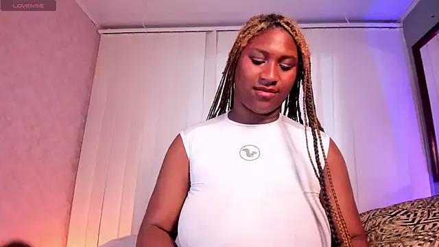 Nessa_fox_ from StripChat