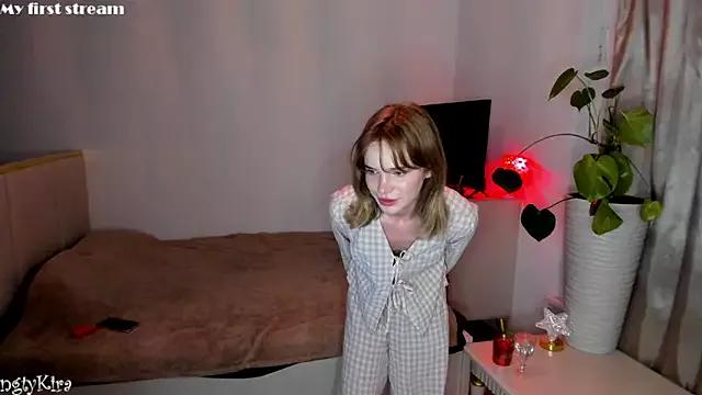 ngtyKira from StripChat is Freechat