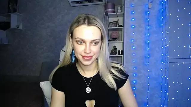 NickyAdamidi from StripChat is Freechat