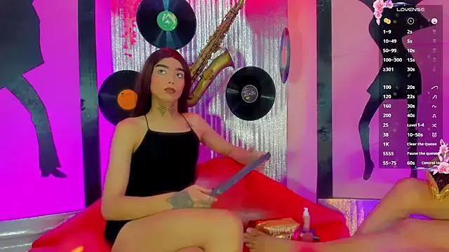 nickyminach_ from StripChat is Freechat