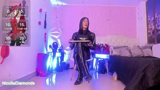 Girls: try live performances with matured performers, from dancing to quirks, in a variety of beautiful sex cams.