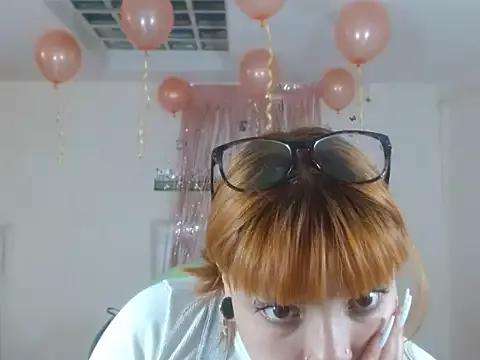 NikaManson from StripChat is Freechat