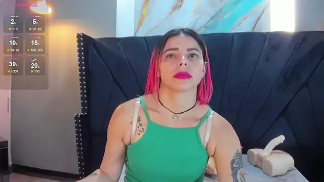 NIKI_SANTANA from StripChat