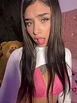 Nikita_scarlet from StripChat is Freechat