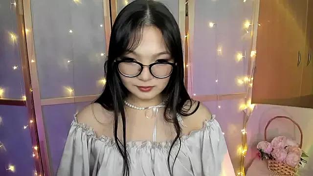 Nikki-Love__ from StripChat