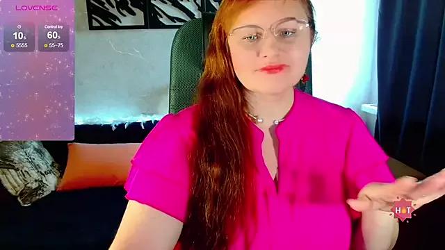 Nikki_March from StripChat