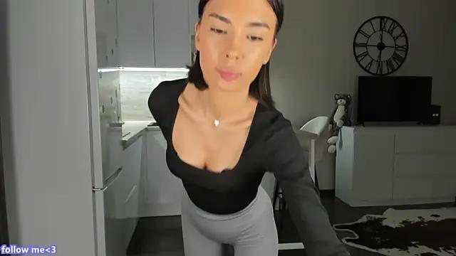 nilliluv from StripChat