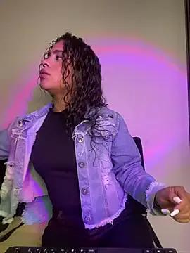 NINA_18_YEARS from StripChat