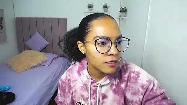 Nina_lovee_ from StripChat