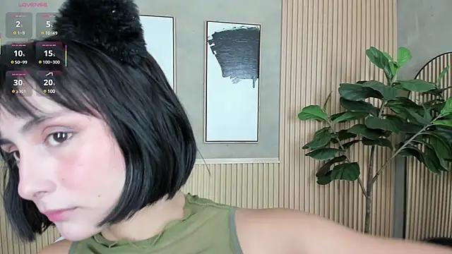 nina_soul from StripChat
