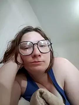 NinaBigCherry from StripChat