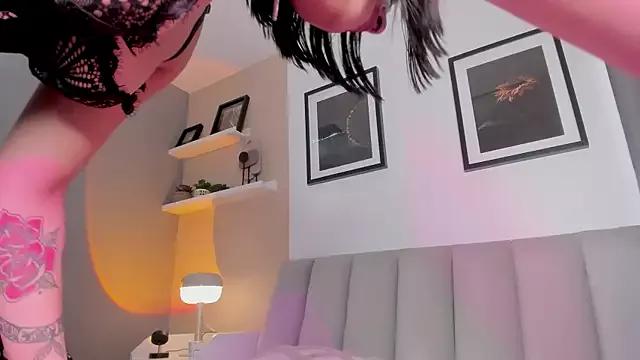 ninaevanss_ from StripChat
