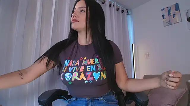 NinaMichelle from StripChat