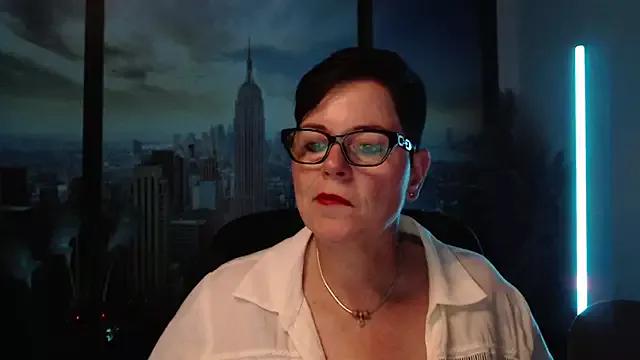 ninarandmann from StripChat