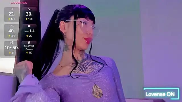 Girls: try live performances with matured performers, from dancing to quirks, in a variety of beautiful sex cams.