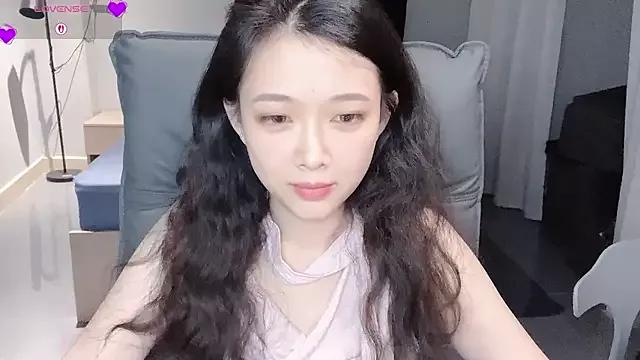 NiNi-baby520 from StripChat