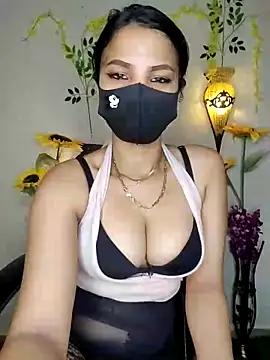 Noor-Bold from StripChat