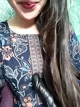 Noor_Darliing from StripChat
