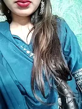 Noor_Darliing from StripChat