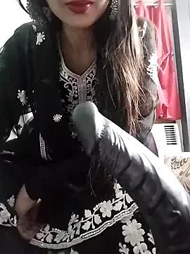 Noor_Darliing from StripChat