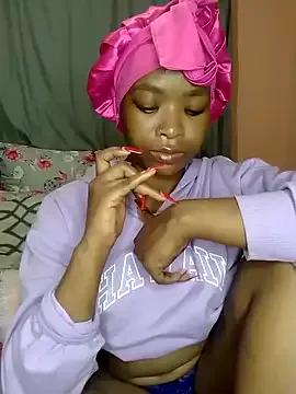 NunuBerry16 from StripChat