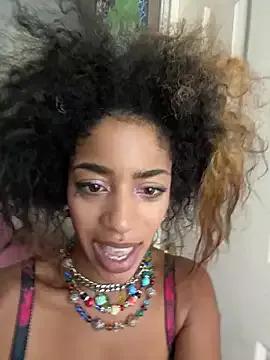 Odinaniix from StripChat is Freechat
