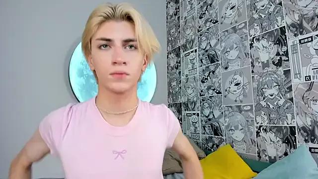 Oliver_Starboy from StripChat is Freechat