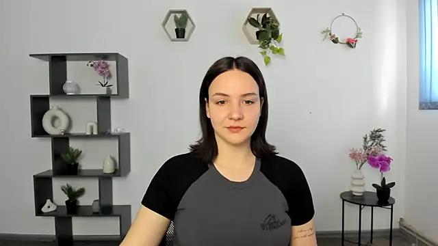 Girls: try live performances with matured performers, from dancing to quirks, in a variety of beautiful sex cams.