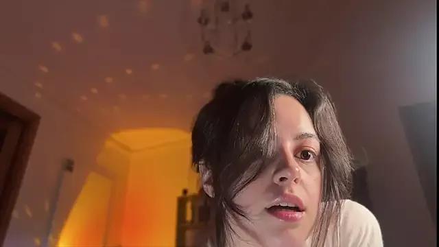 Photos of OohBunny from StripChat is Freechat
