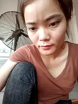 optra3 from StripChat is Freechat