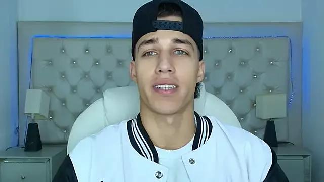orionblaze69_ from StripChat