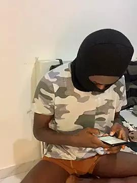 Photos of Otello254 from StripChat is Freechat