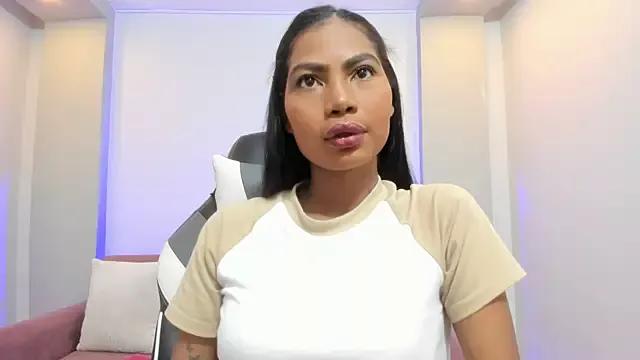 Pamela_montenegro_ from StripChat is Freechat