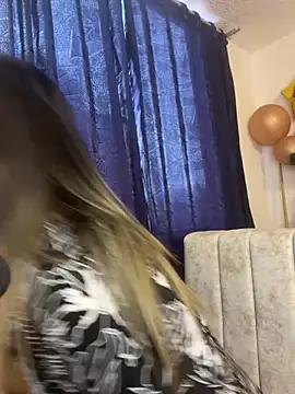 Girls: try live performances with matured performers, from dancing to quirks, in a variety of beautiful sex cams.