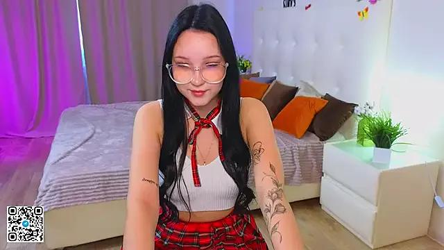 PandoraPaws from StripChat is Freechat