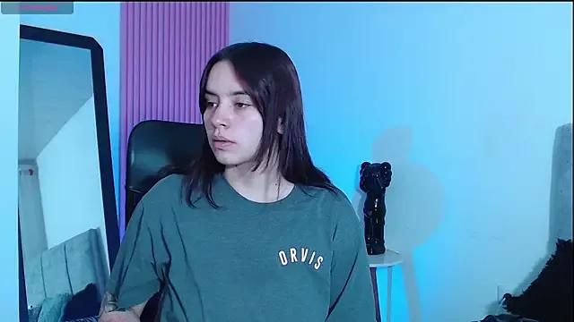 Paris_bby from StripChat is Freechat