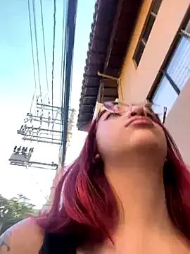 Paulina-Wells from StripChat is Freechat